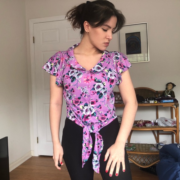 Tops - Floral button up top